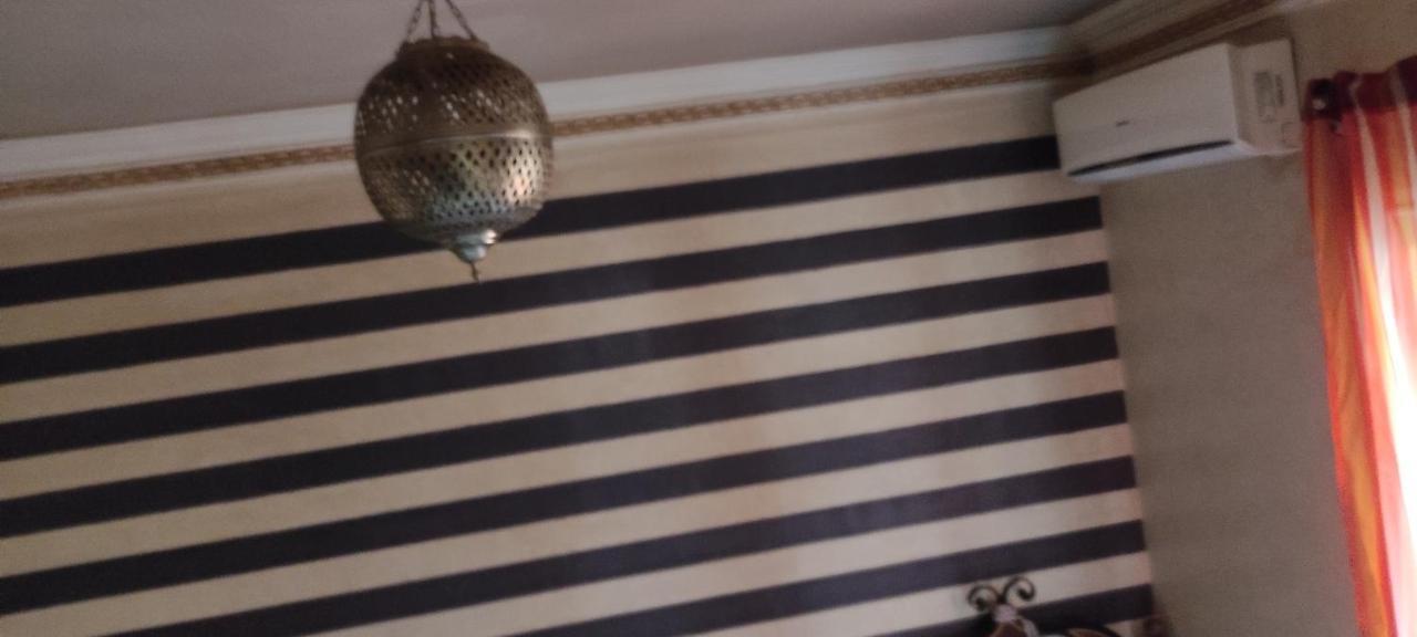 Charmant Appartement Dans Un Quartier Chic Et Calme Marrakesh Exterior foto