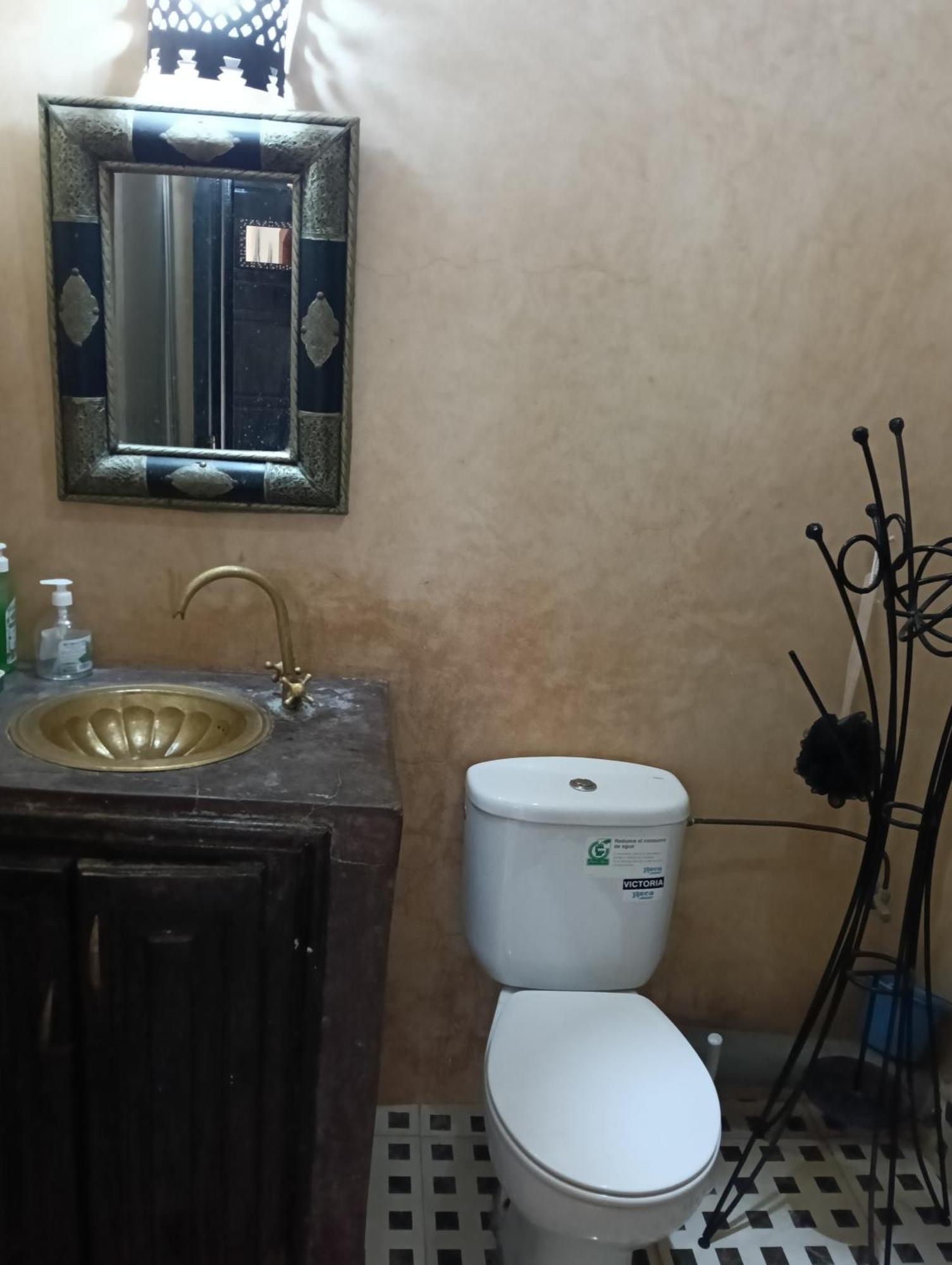 Charmant Appartement Dans Un Quartier Chic Et Calme Marrakesh Exterior foto