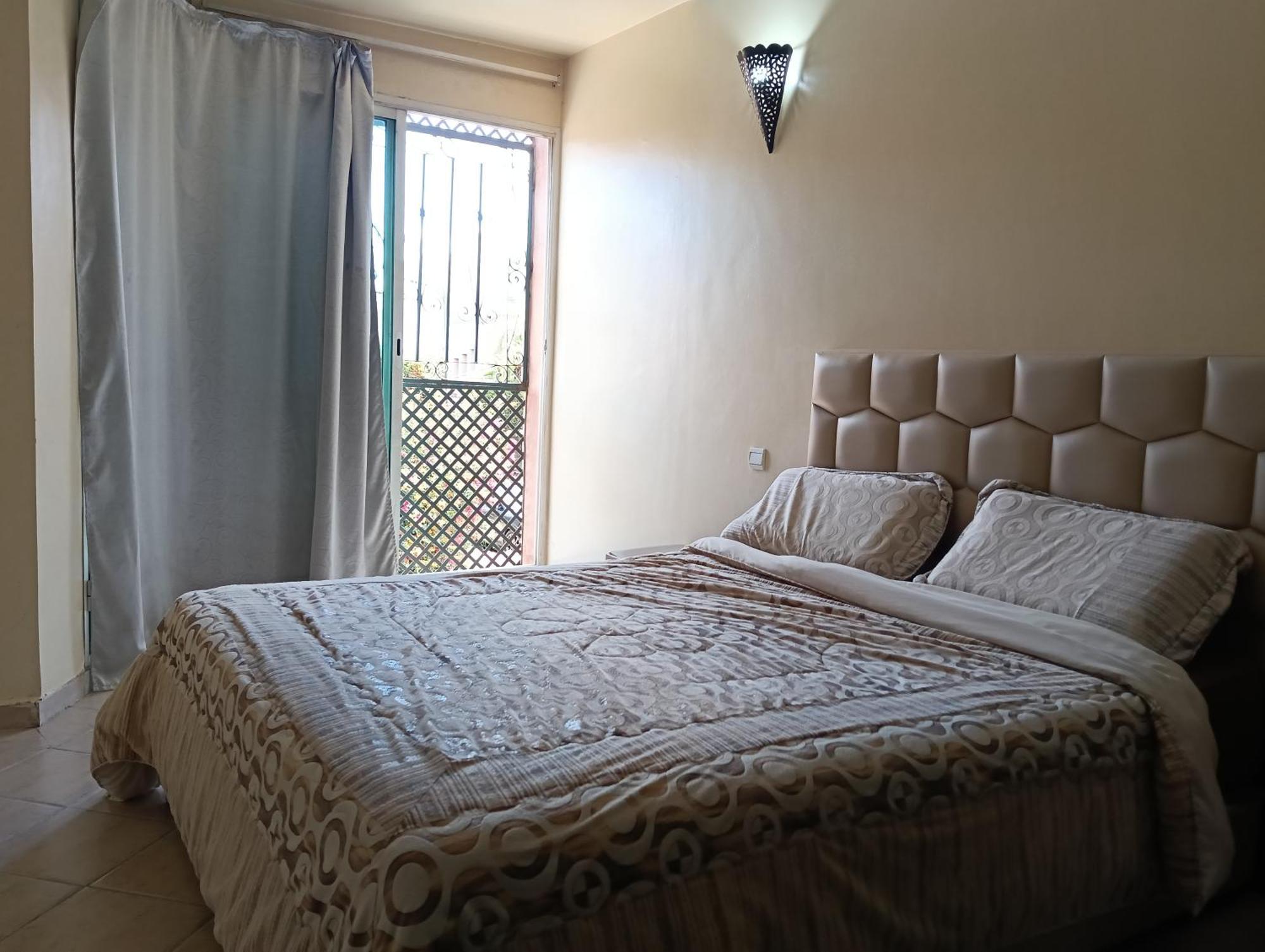 Charmant Appartement Dans Un Quartier Chic Et Calme Marrakesh Exterior foto